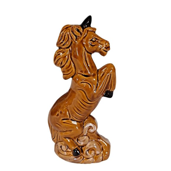 Vintage 1970s Ceramic Unicorn Figurine - Picture 2 of 8